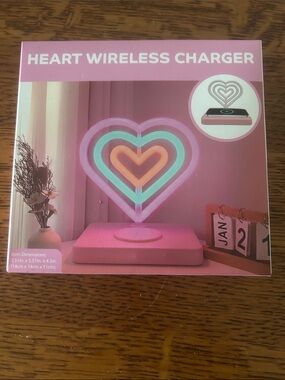 Pink Heart Wireless Charger - Portable Qi Charging Pad